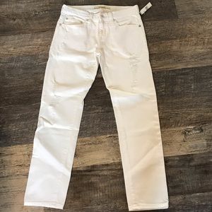 White Big Star Cropped Jeans.